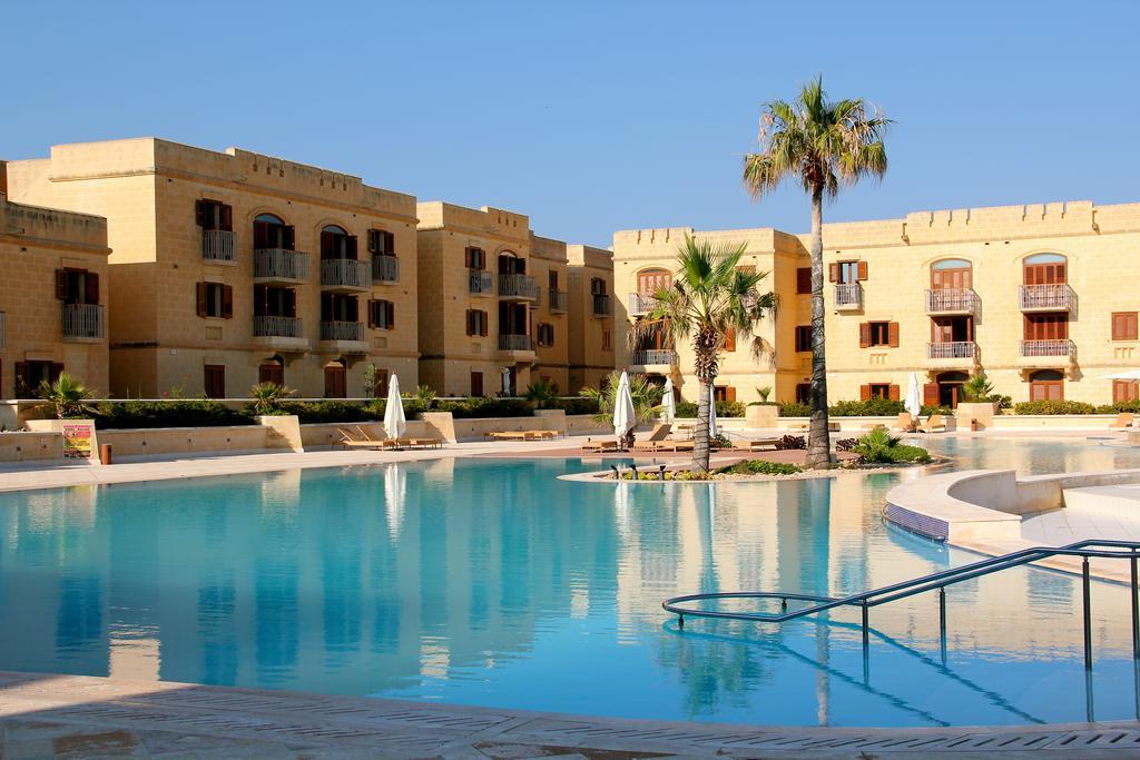 Fort Chambray Apartment Għajnsielem Rom bilde