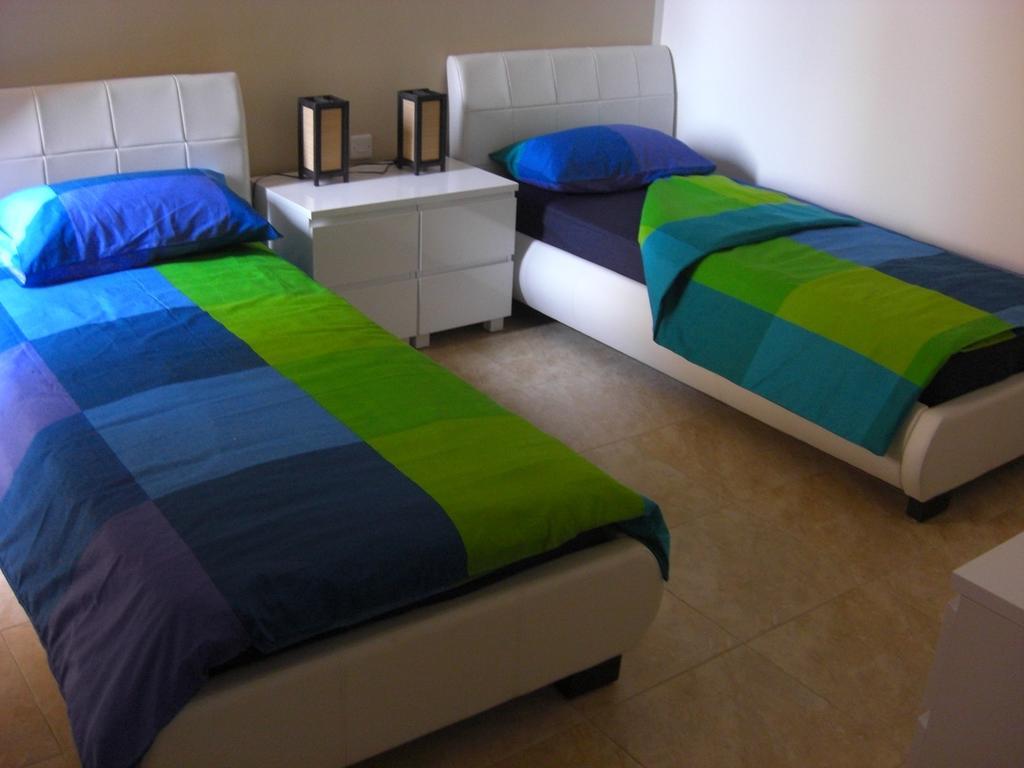 Fort Chambray Apartment Għajnsielem Rom bilde